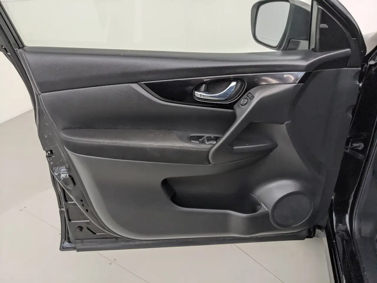 Nissan Qashqai снимка Nissan Qashqai