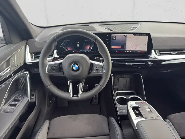 BMW X2 view 12