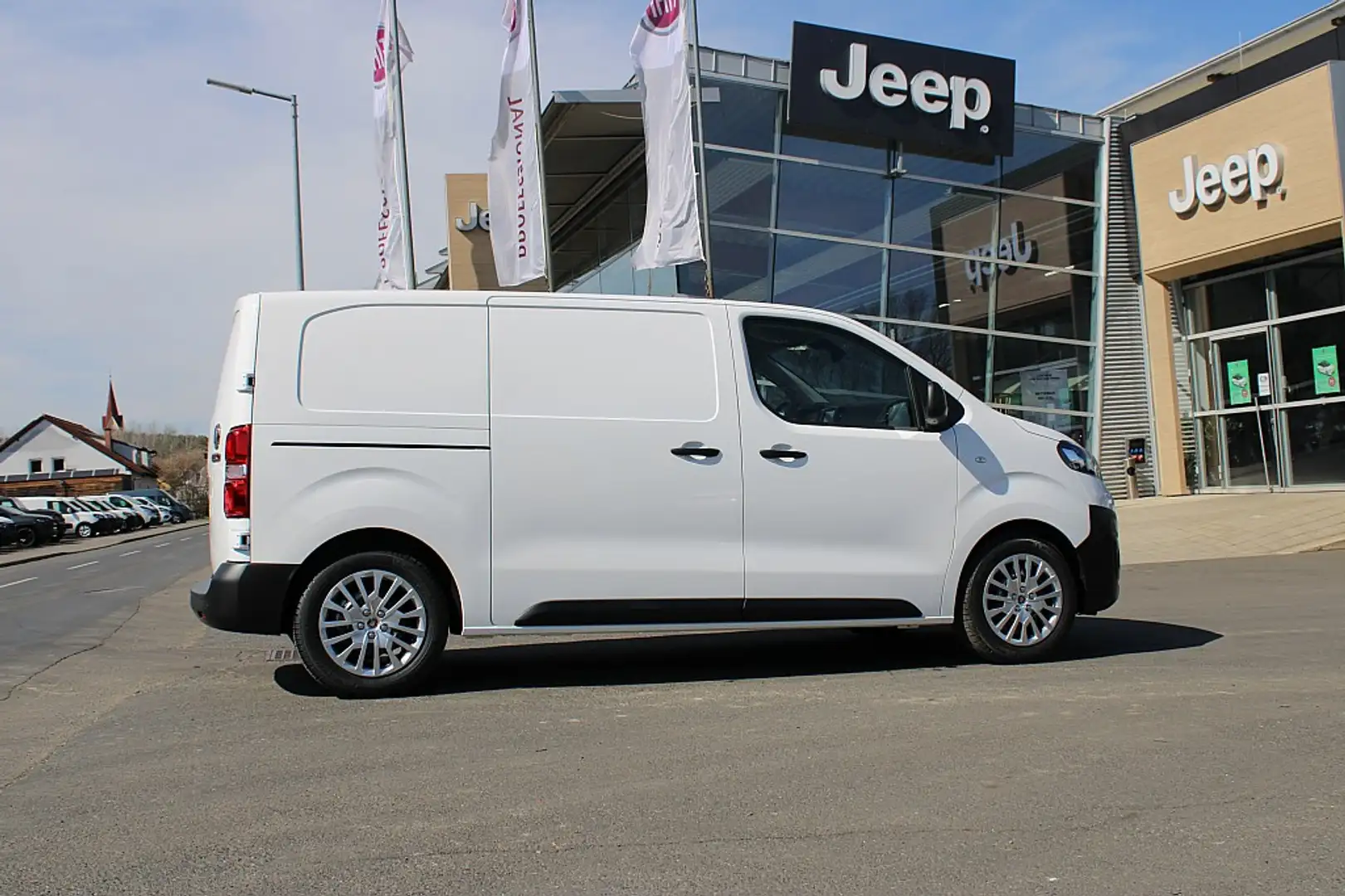 Fiat Scudo E-Scudo 75kWh L2H1 Pro Weiß - 1