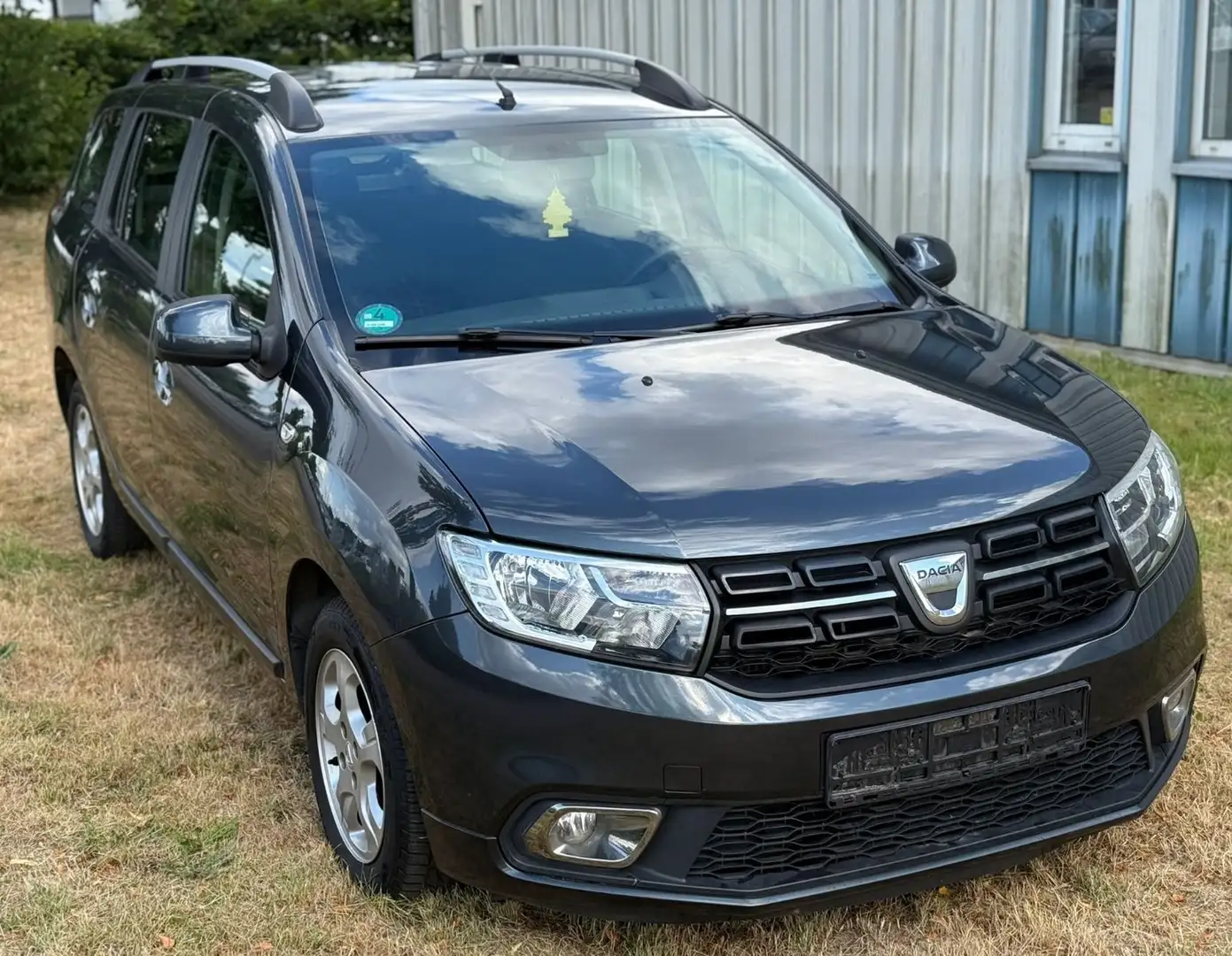 Dacia Logan MCV II Kombi Laureate Klima 1.Hand Tüv Grau - 1