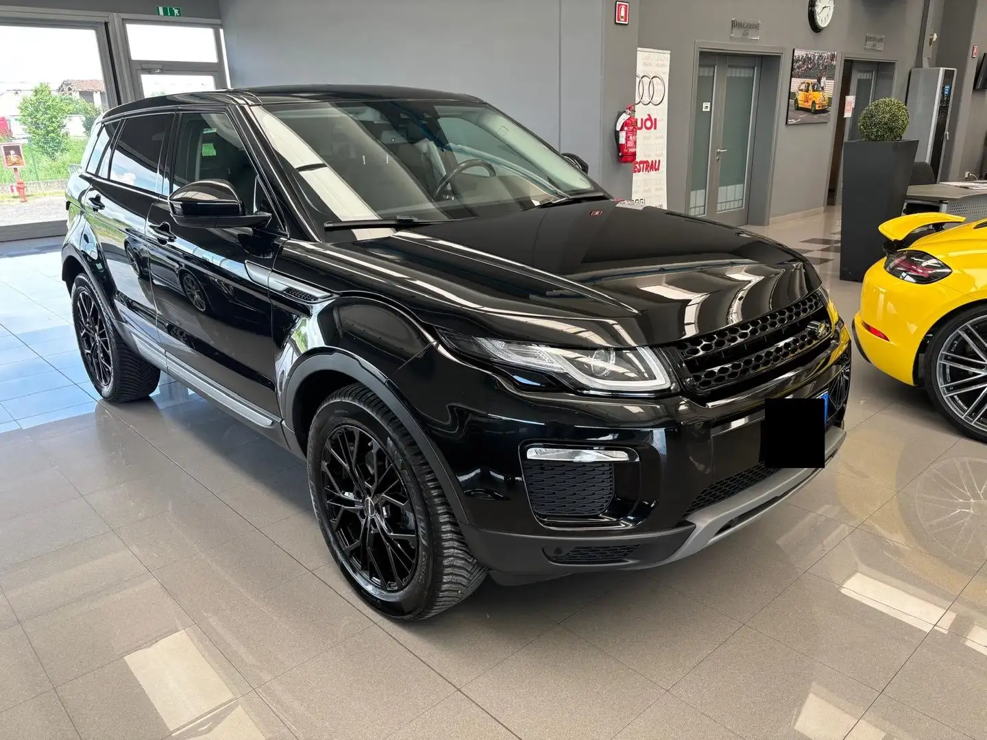 Land Rover Range Rover Evoque Range R Evoque 5p 2.0td4 SE Dynamic 150cv aut my19 Nero - 1