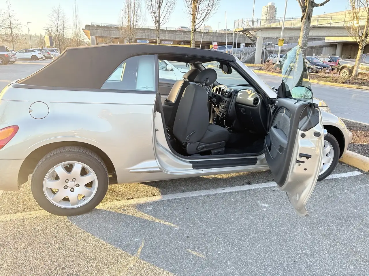 Chrysler PT Cruiser снимка Chrysler PT Cruiser