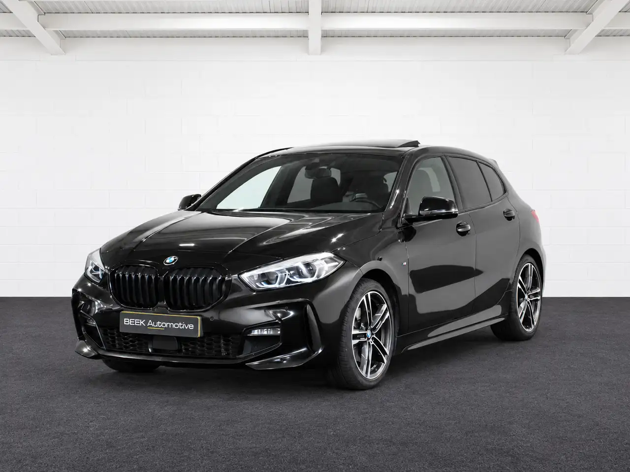 BMW 118
