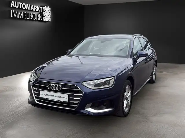 Audi A4 view 3