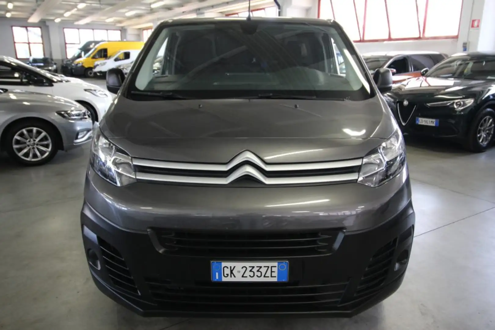 Citroen Jumpy 2.0 BlueHDi 140 S&S PL-TN Furgone M + IVA 22% Grigio - 1