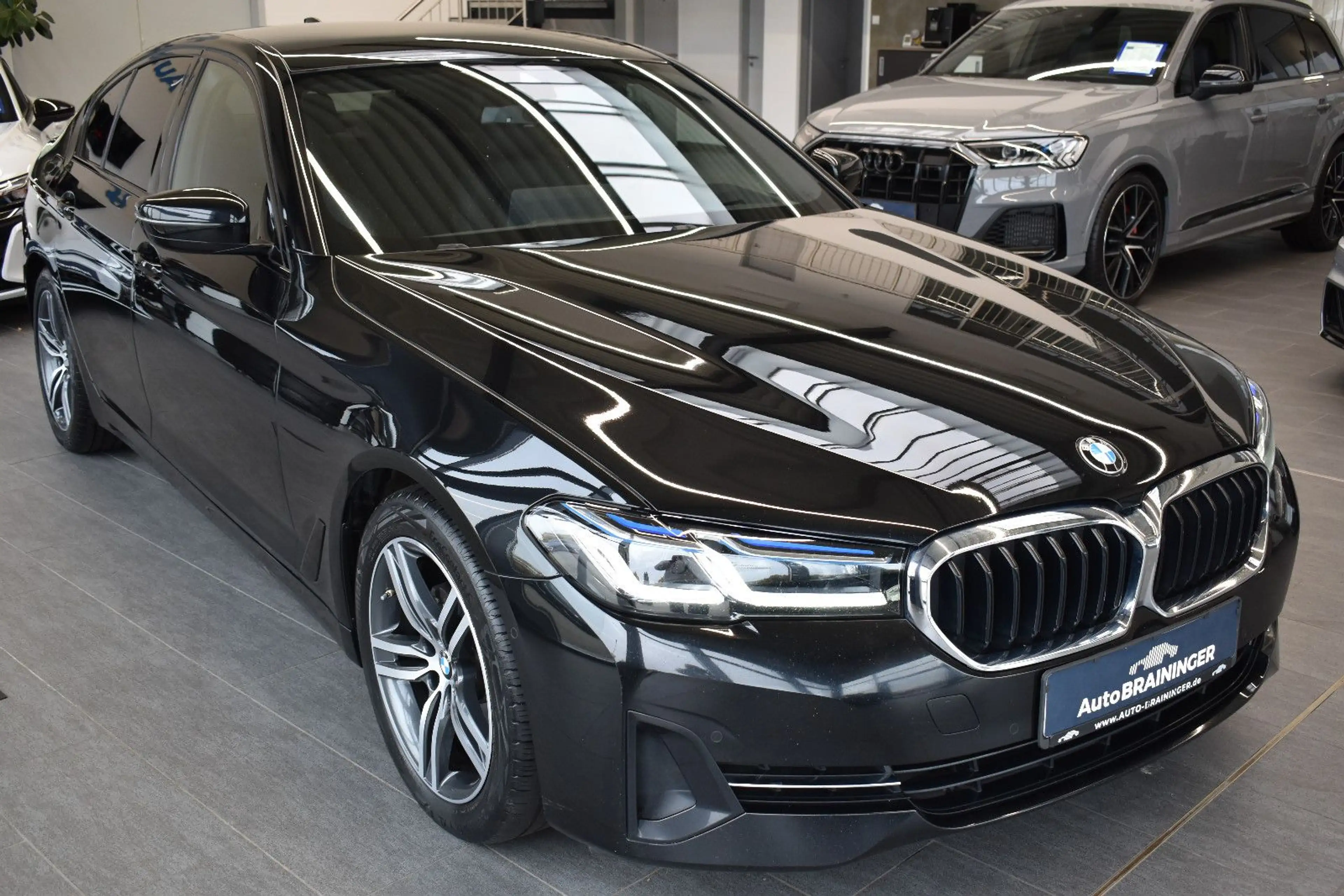 BMW 520 d Limo xDrive Autom. Laser~Live~HUD~Leder~RFK — photo 5