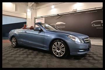 E200 CGI CABRIOLET / AUTO / GPS NAVI / BLUETOOTH / XENON / CRUISE / PDC / FULL HISTORIQUE !!