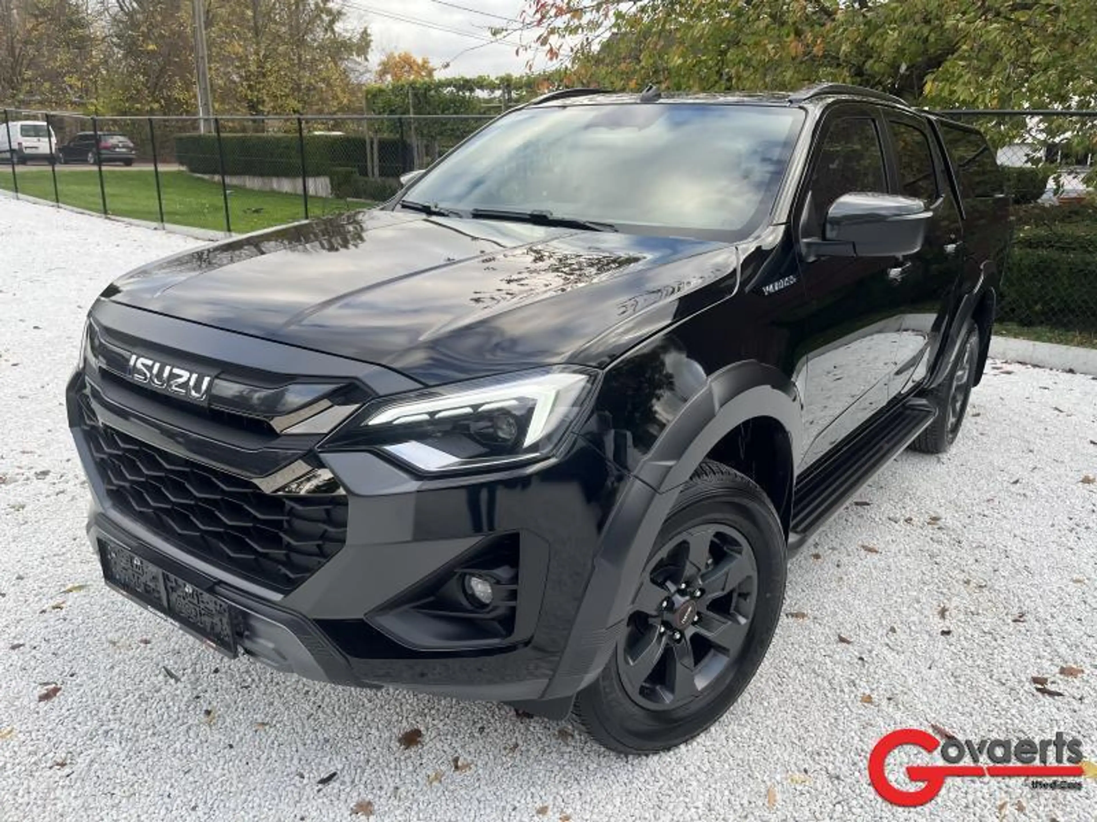 Isuzu D-Max V-CROSS — photo 2