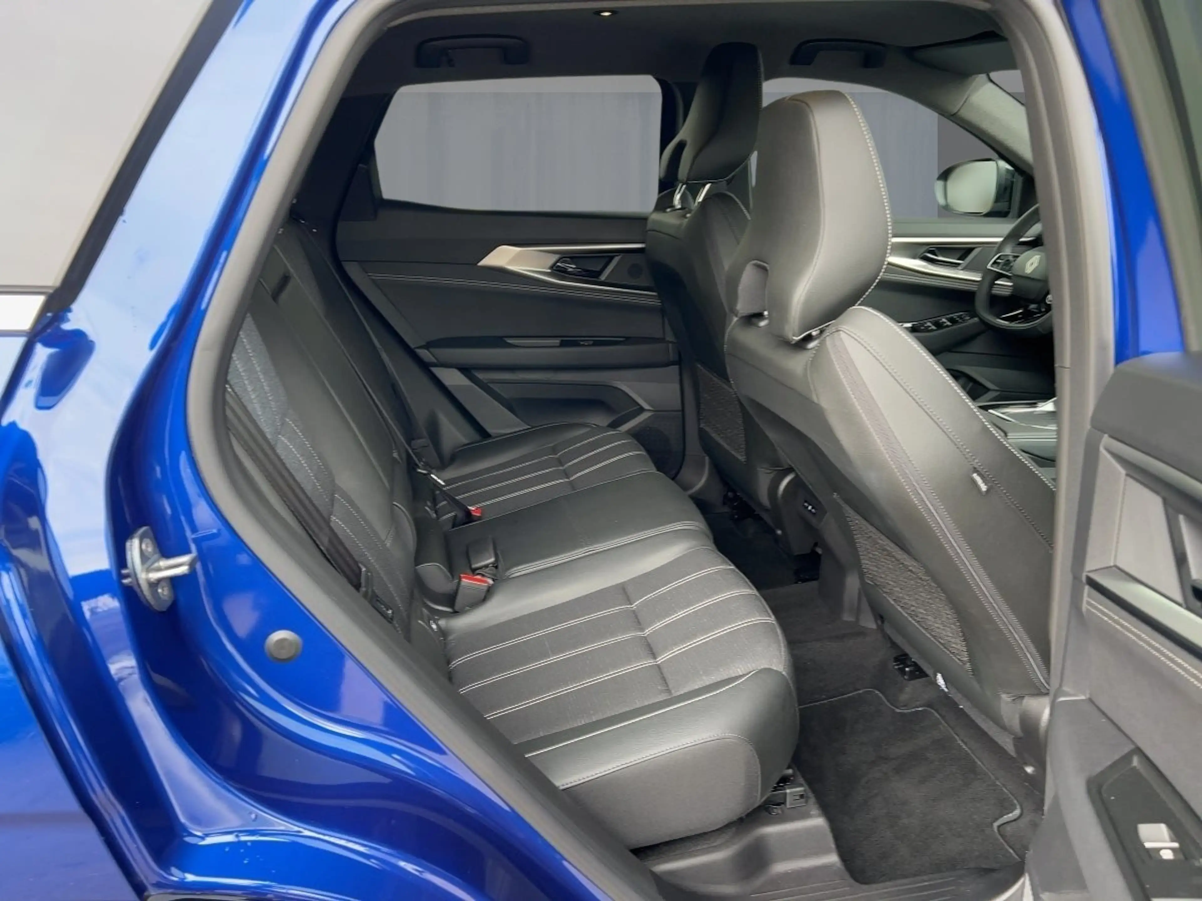 Renault Austral Techno Mild Hybrid 160 Automatik — photo 9