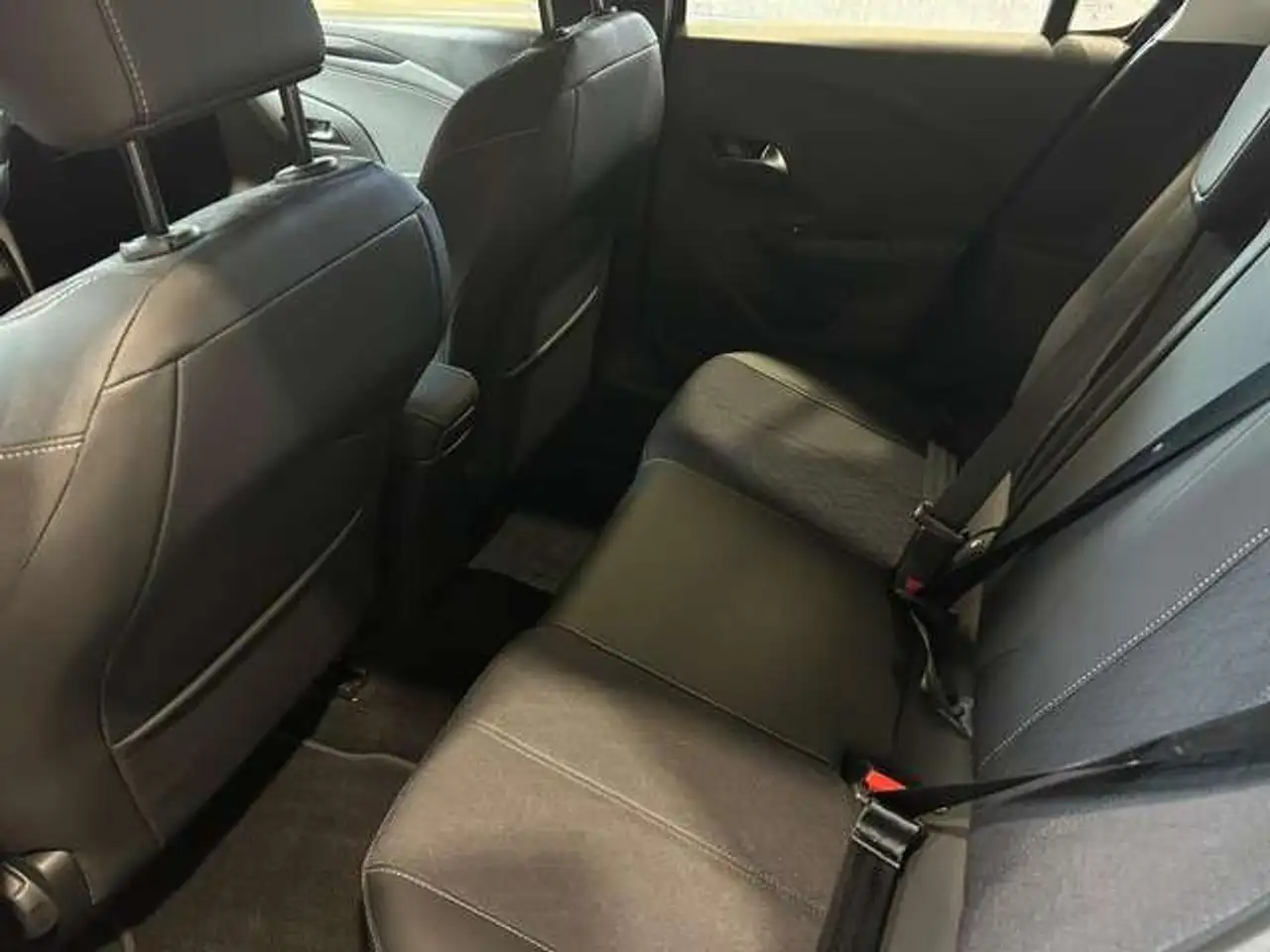 Opel Corsa Corsa-e — photo 16