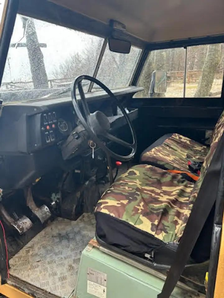 Land Rover Defender 110 2.5 SW, foto 3