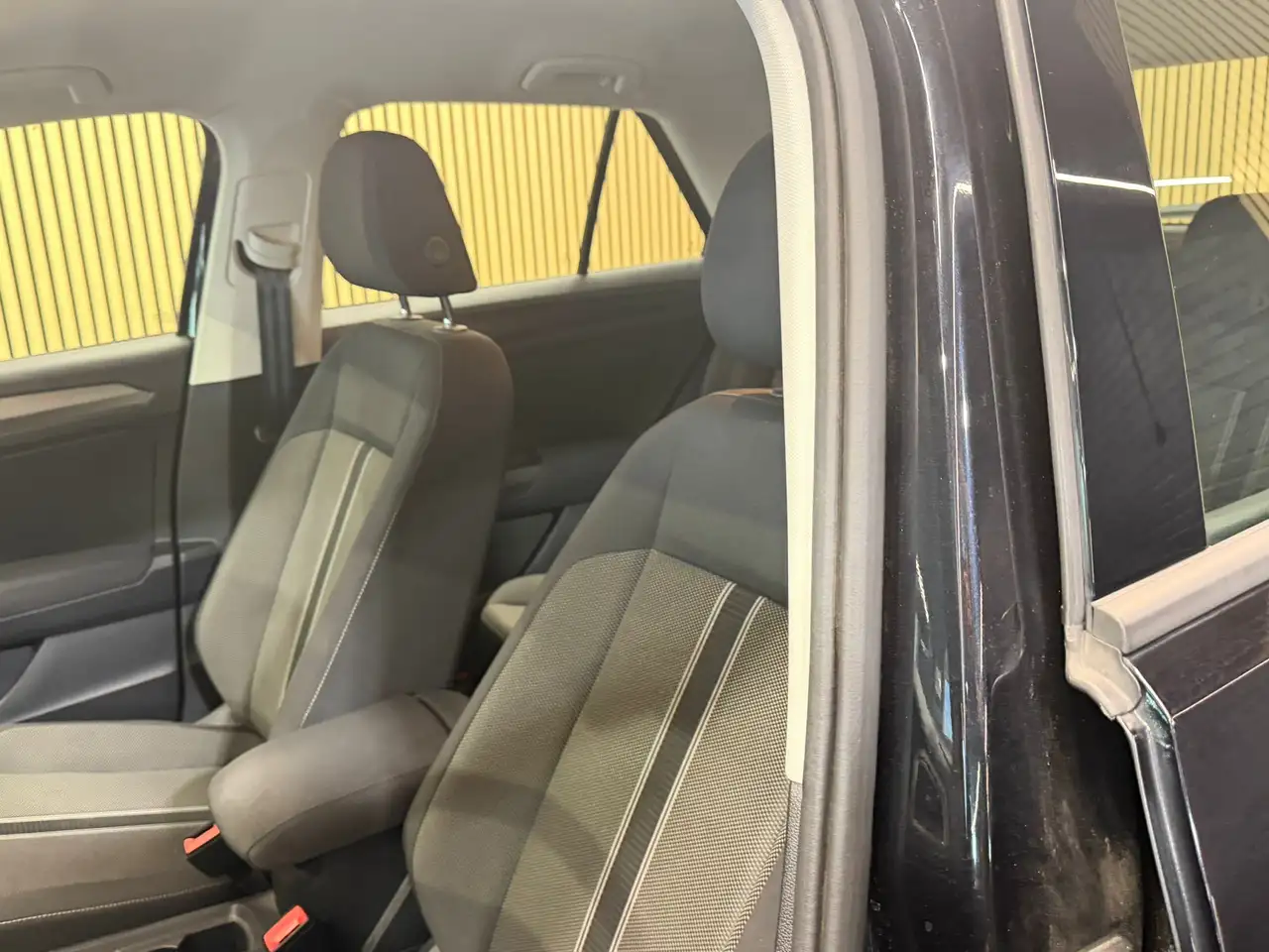 Volkswagen T-Roc 1.5 TSI ACT * SPO R T * GAR 12 MOIS * 1ER PROP, миниатюра 9