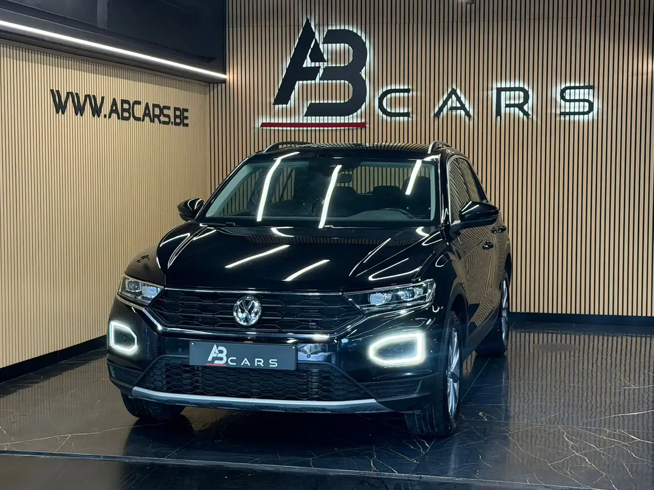 Volkswagen T-Roc 1.5 TSI ACT * SPO R T * GAR 12 MOIS * 1ER PROP, миниатюра 2