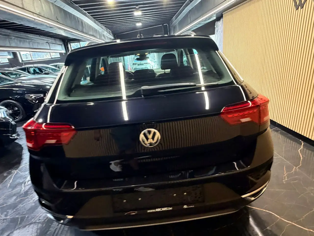 Volkswagen T-Roc 1.5 TSI ACT * SPO R T * GAR 12 MOIS * 1ER PROP, миниатюра 4