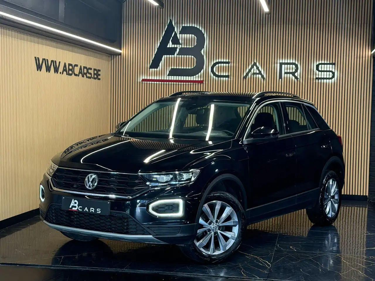 Volkswagen T-Roc 1.5 TSI ACT * SPO R T * GAR 12 MOIS * 1ER PROP