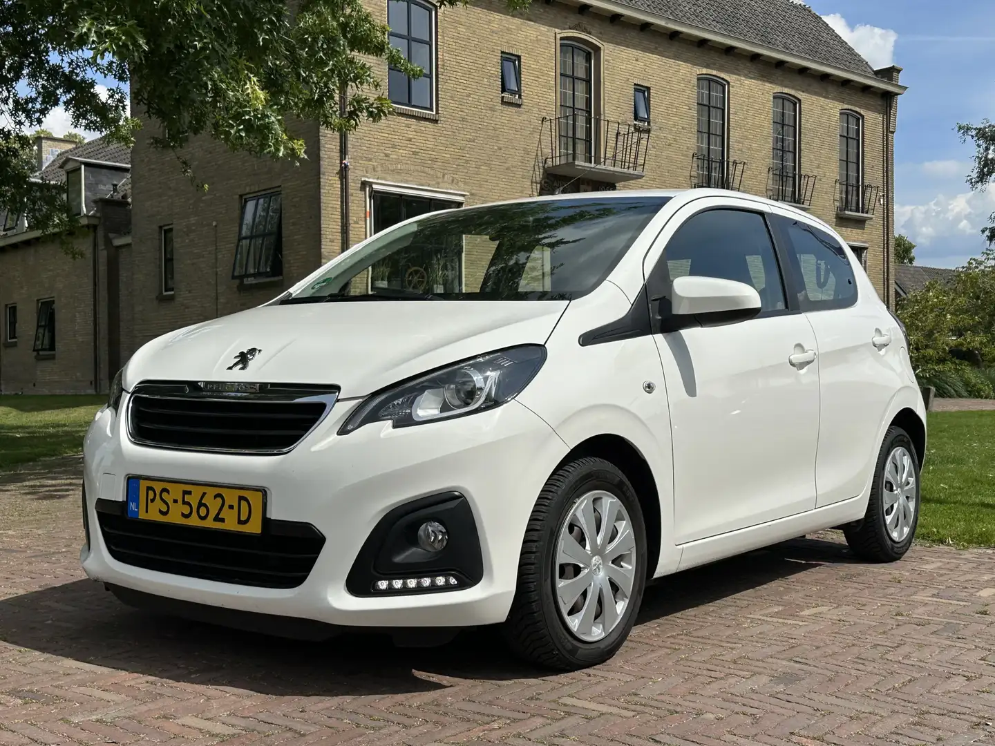 Peugeot 108 1.0 e-VTi Active 5 drs * NL auto * Airco Wit - 1
