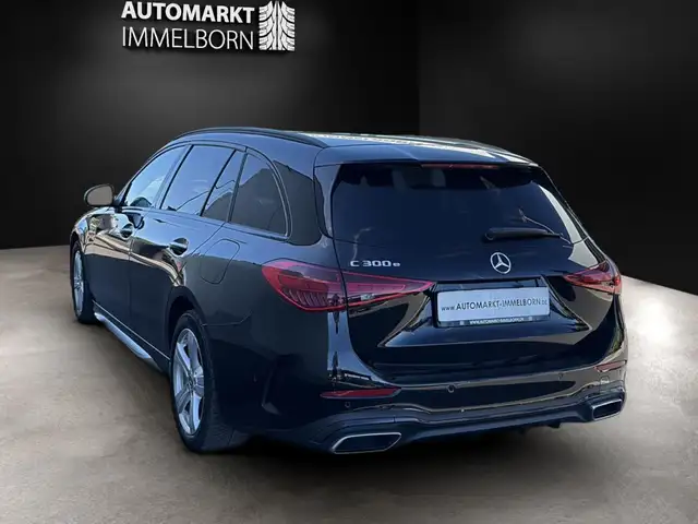 Mercedes-Benz C-Class view 10