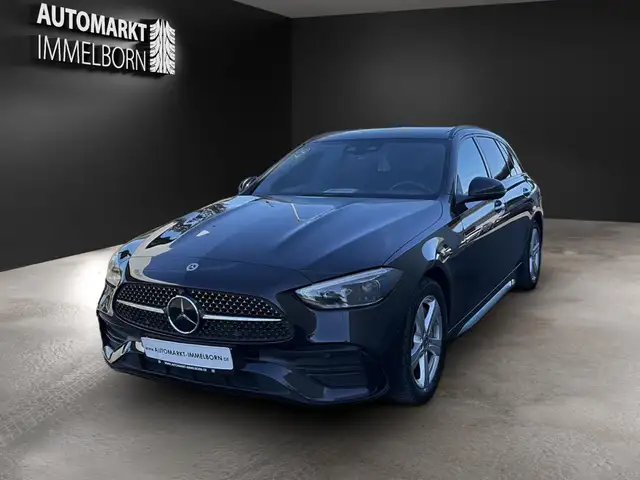Mercedes-Benz C-Class view 3