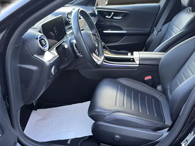 Mercedes-Benz C-Class view 14