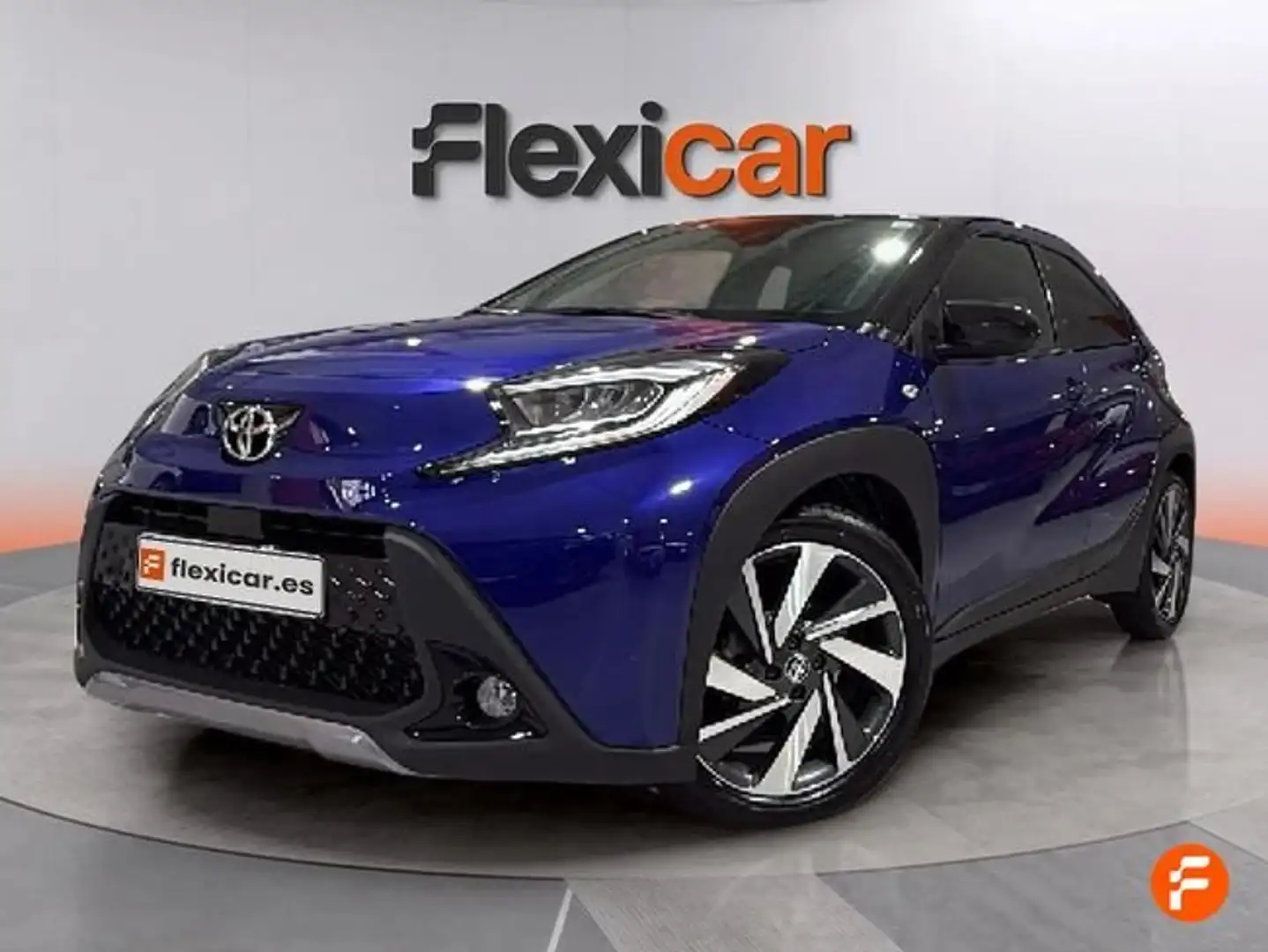 Toyota Aygo 1.0 70 x-play Azul - 2