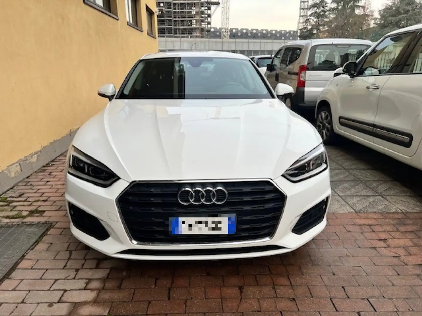 Audi A5 SPB 40 g-tron S tronic Business metano scade 2027 Alb - 2
