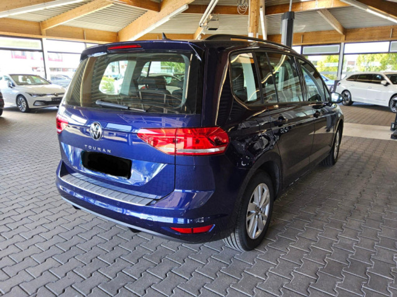 Volkswagen Touran Comfortline 1.5 TSI DSG — photo 3