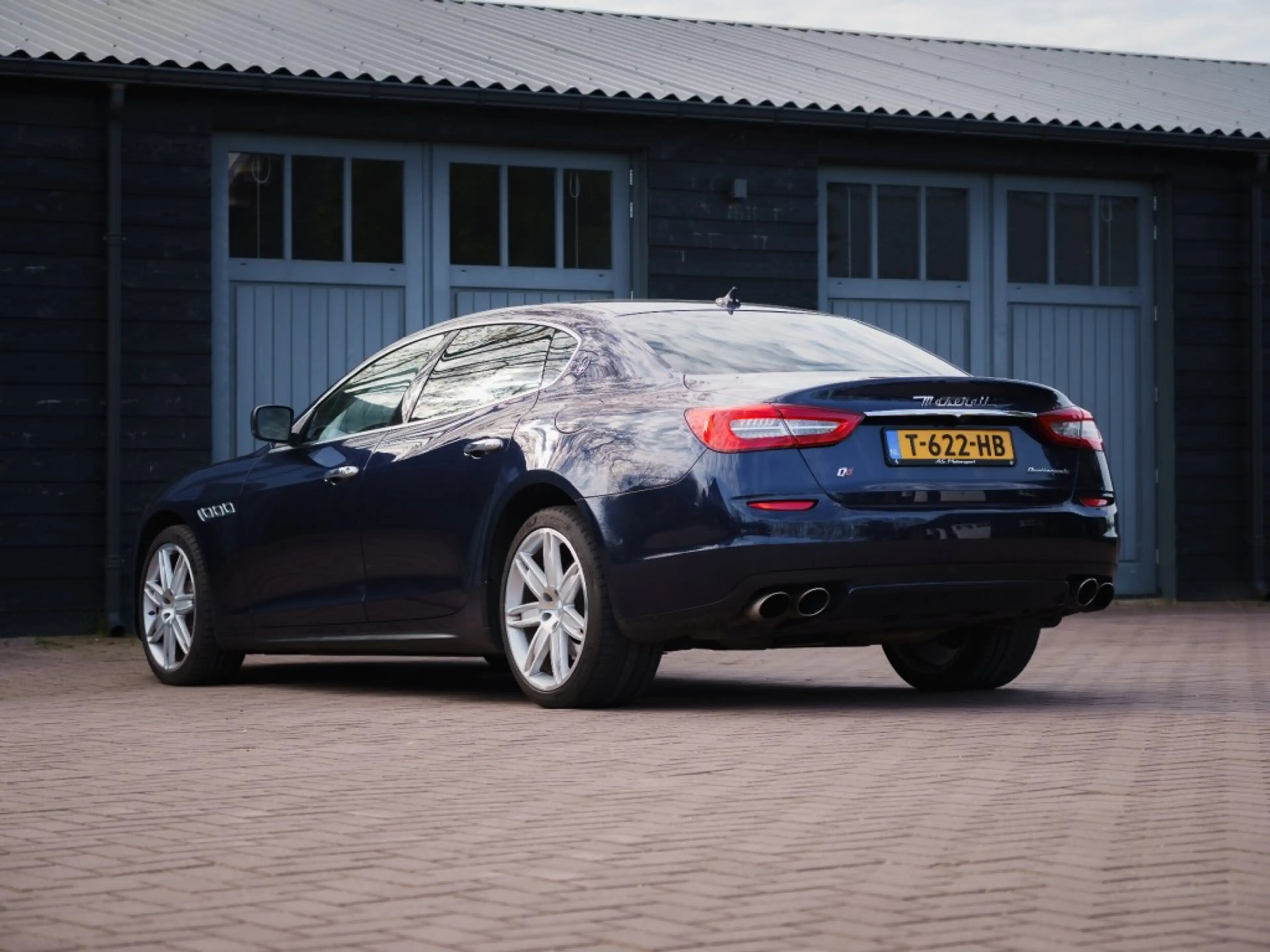 Maserati Quattroporte S Q4 — photo 10