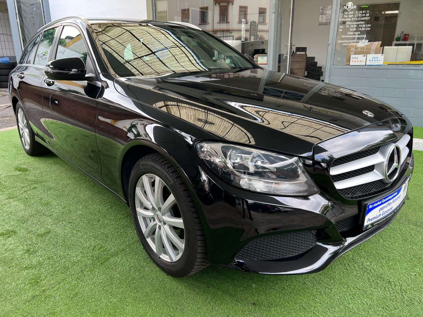 Mercedes-Benz C 220