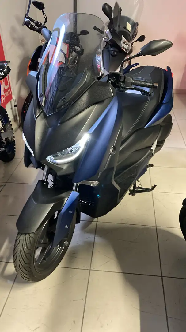 Yamaha X-Max 300 Blu/Azzurro - 1