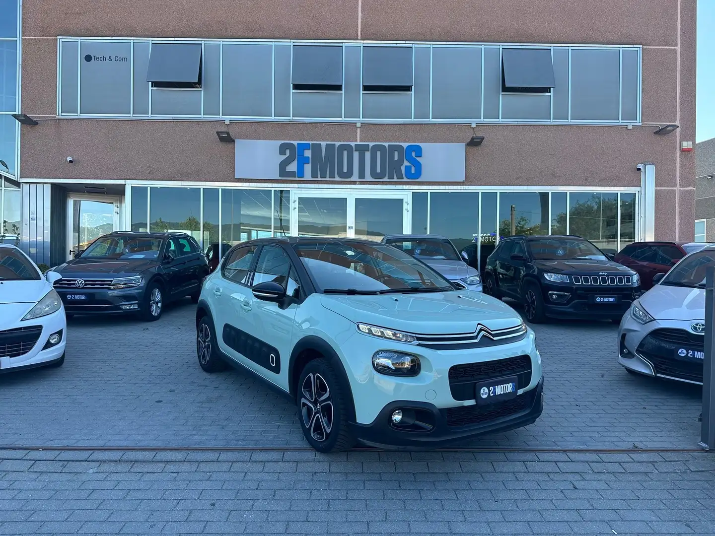 Citroen C3 1.5 bluehdi Shine Verde - 1