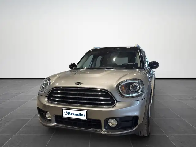 MINI Cooper D Countryman 2.0 Cooper D Business my18