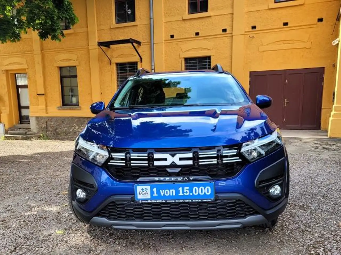 Dacia Sandero III 1.0 TCe 90 Stepway Expression Bleu - 2