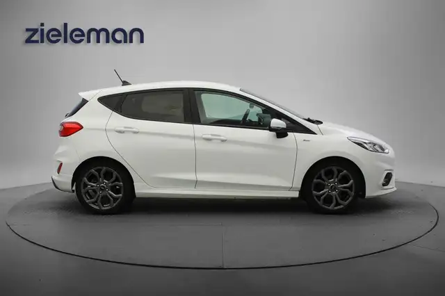 Ford Fiesta view 15