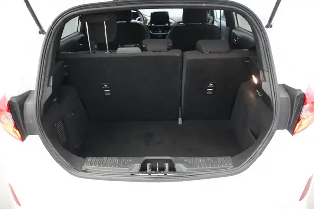 Ford Fiesta view 12
