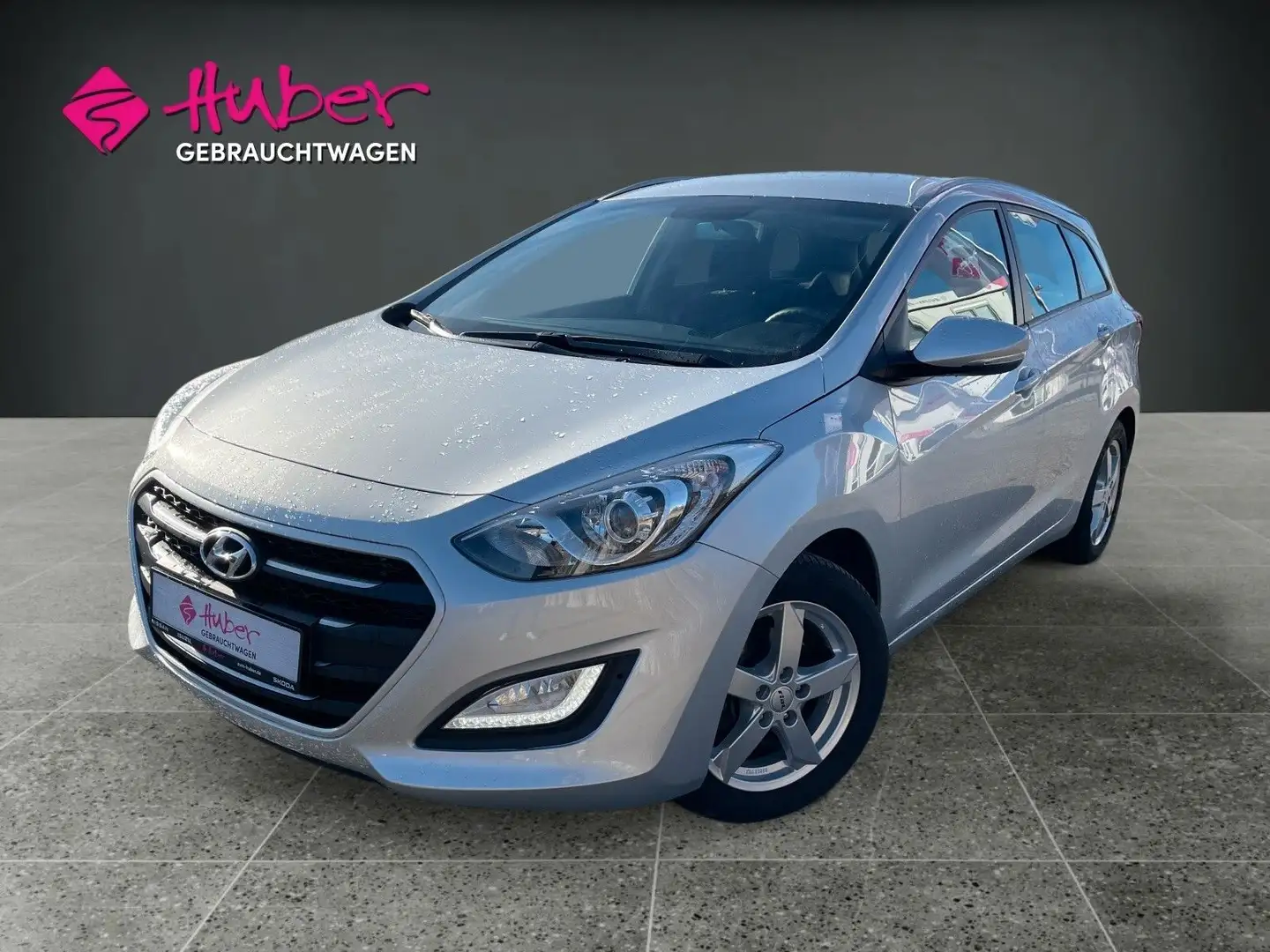 Hyundai i30 cw 1.6 Automatik (* AUTOMATIK *) Silber - 1