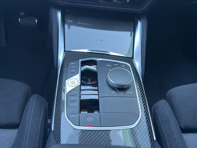 BMW 4 Series view 14