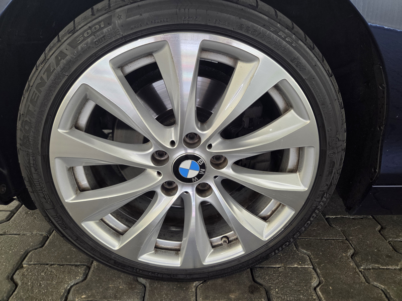 BMW 230 i Cabrio Luxury Line, Harman Kardon, Kamera — photo 9
