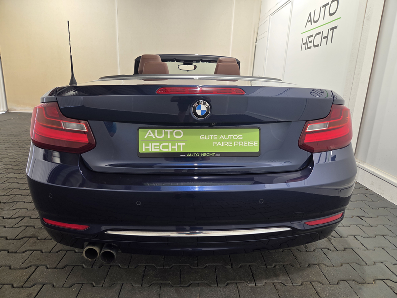BMW 230 i Cabrio Luxury Line, Harman Kardon, Kamera — photo 6