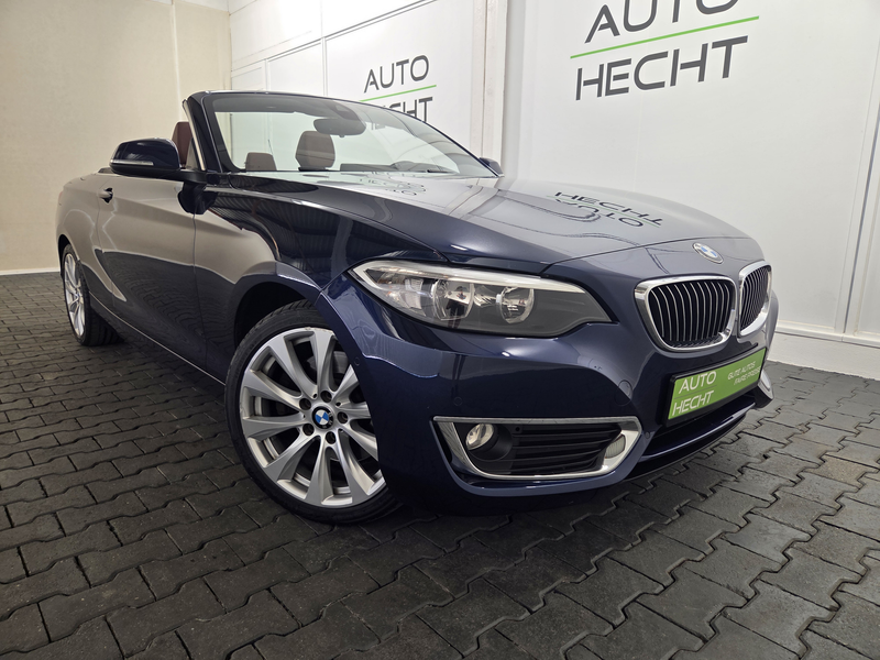 BMW 230 i Cabrio Luxury Line, Harman Kardon, Kamera — photo 4