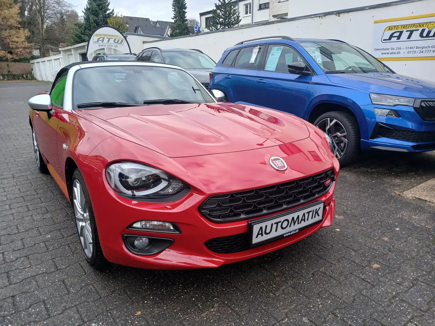 Fiat 124 Spider Lusso Limited Edition Nr. 5 von 140 Rot - 1
