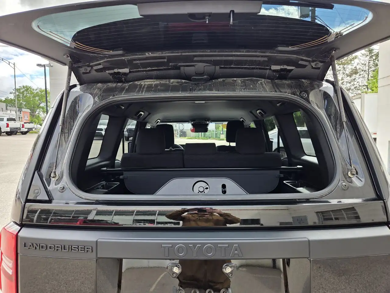 Toyota Land Cruiser снимка Toyota Land Cruiser