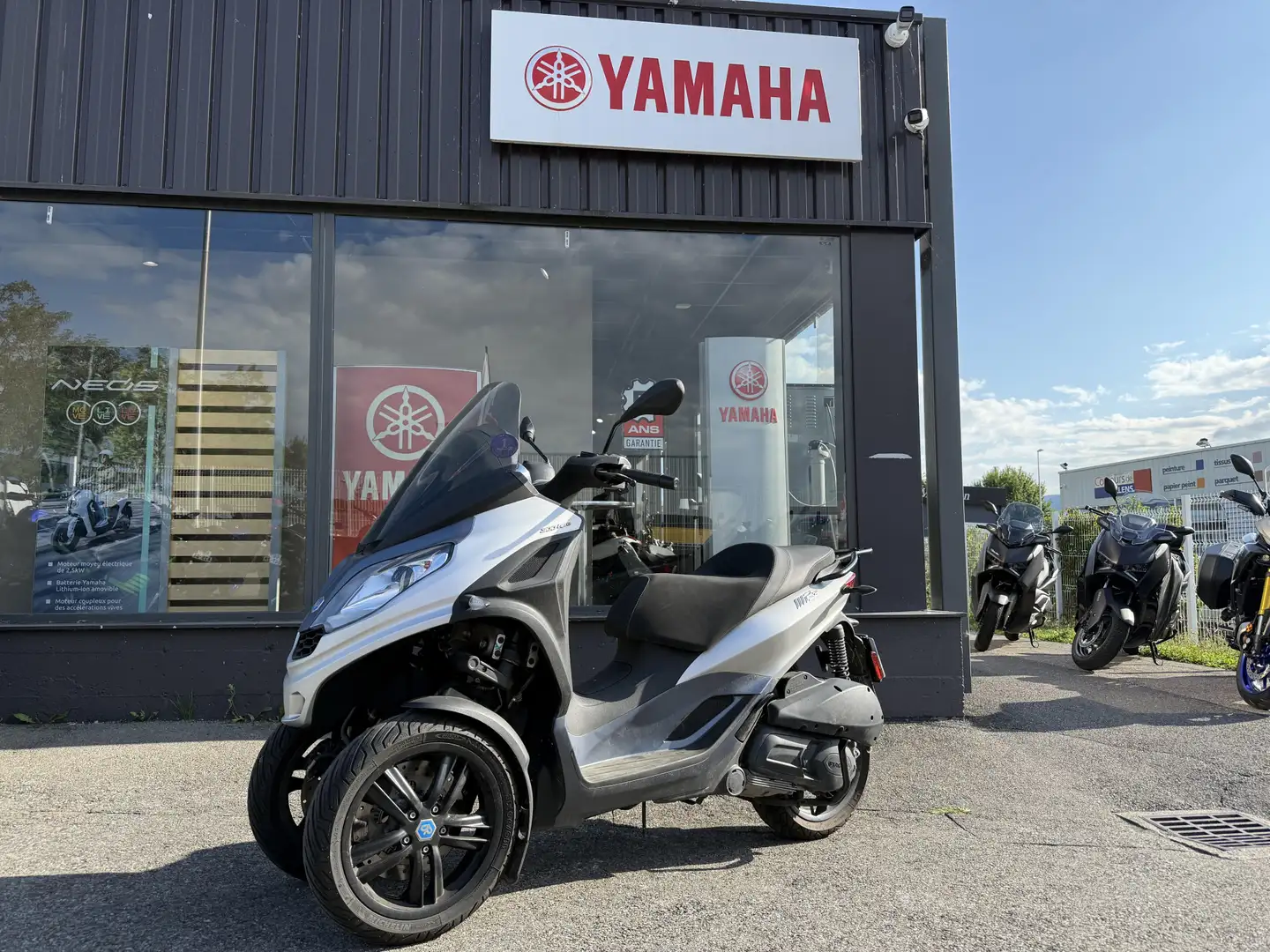 Piaggio MP3 300 Gris - 1