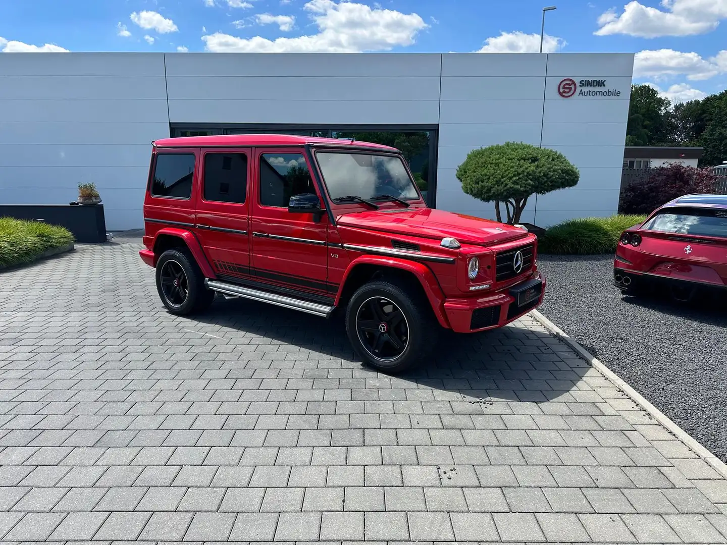 Mercedes-Benz G 500 designo-MANUFAKTUR Edition-AHK-Kamera-ACC Roşu - 2