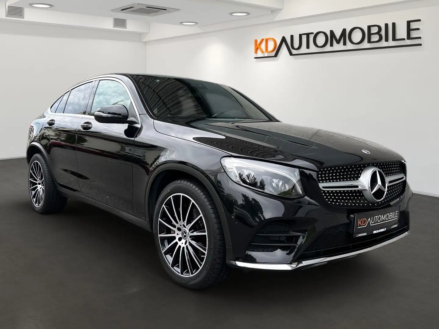 Mercedes-Benz GLC 220 d Coupé 4Matic, AMG-Line ! Schwarz - 2