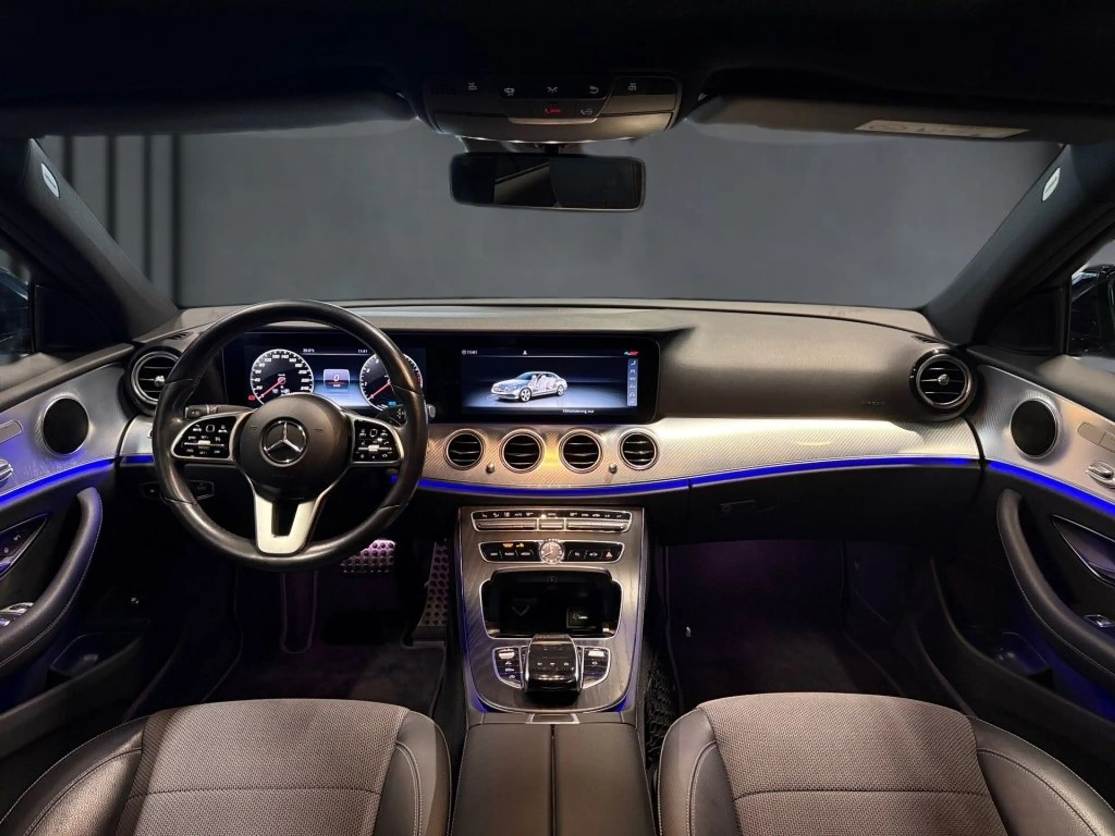 Mercedes-Benz E 200 Sportstyle -Memory-Schiebedach-Totwinkel — photo 14