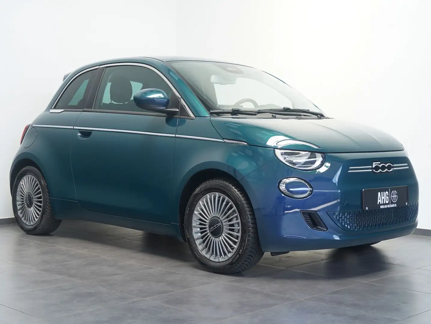 Fiat 500e 87KW/42kWh/DC-LADEN/CARPLAY/DAB/SOH Groen - 2