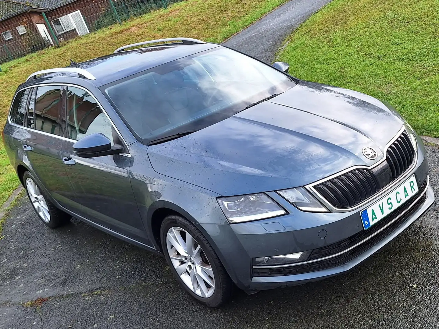 Skoda Octavia 1.0 TSI version  luxe Style  cuir , clim, GPS ... Bleu - 2