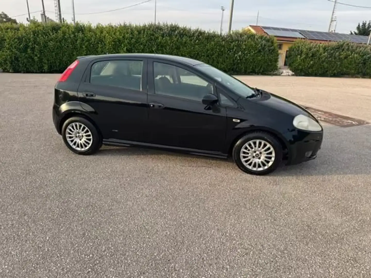 Fiat Grande Punto Grande Punto 5p 1.3 mjt 16v GP 90cv 6m Nero - 1