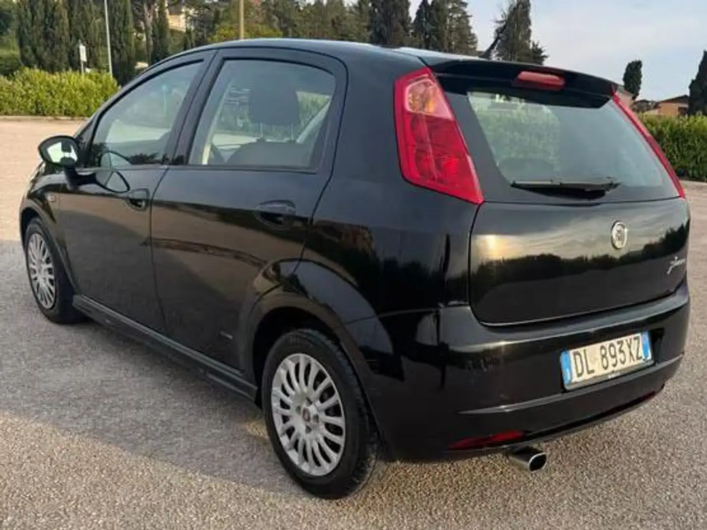 Fiat Grande Punto Grande Punto 5p 1.3 mjt 16v GP 90cv 6m Nero - 2