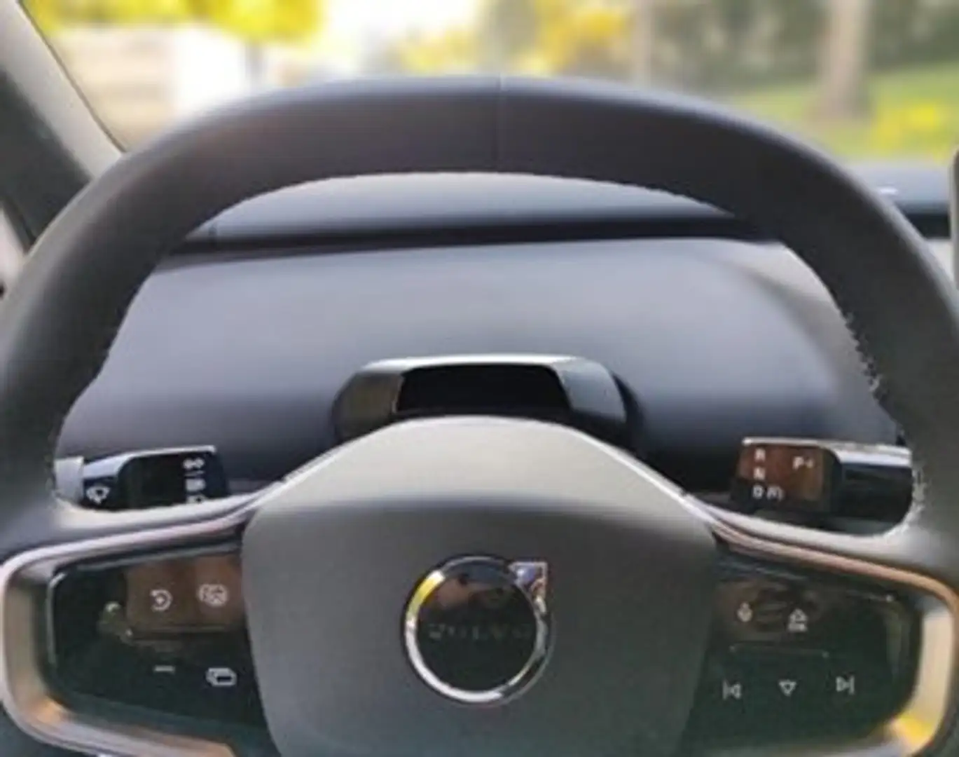 Volvo EX30 EX30 Single M. Extended Range RWD Plus Schwarz - 2